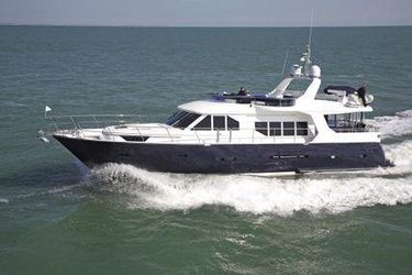 64' Trader 2010 Yacht For Sale